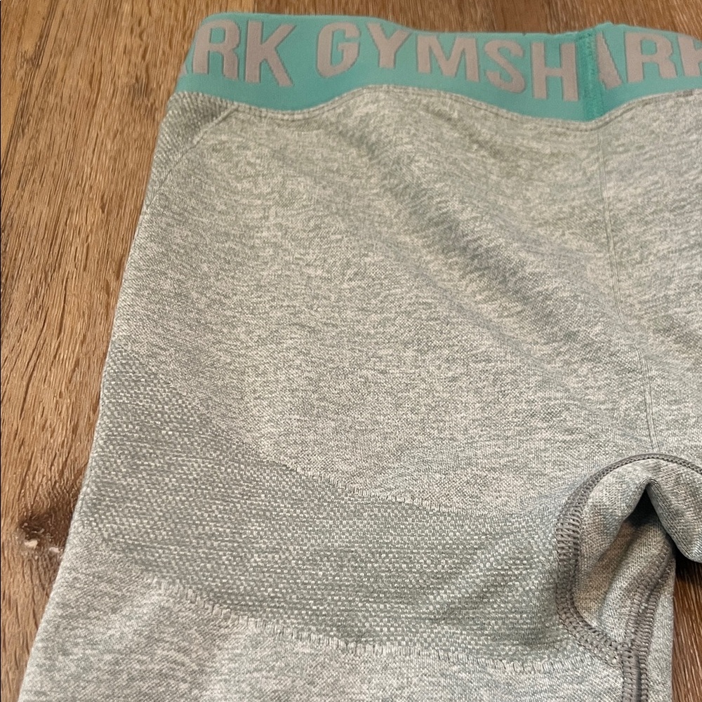 Gymshark Women’s Light Green Leggings Large - Picture 9 of 11